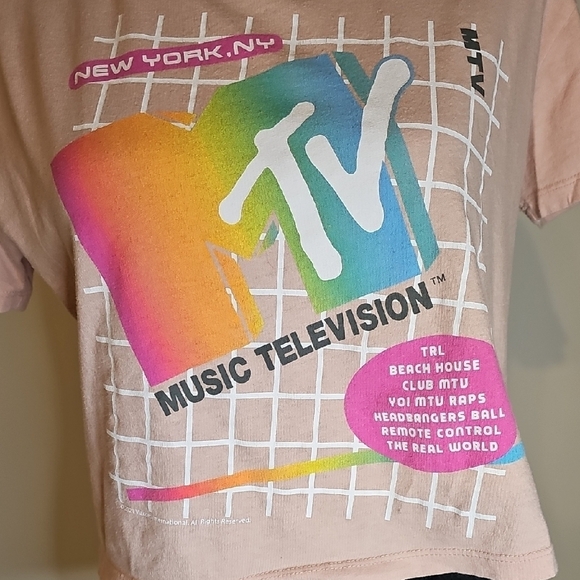 Old Navy MTV Graphic Tee - Light Pink - Picture 2 of 5